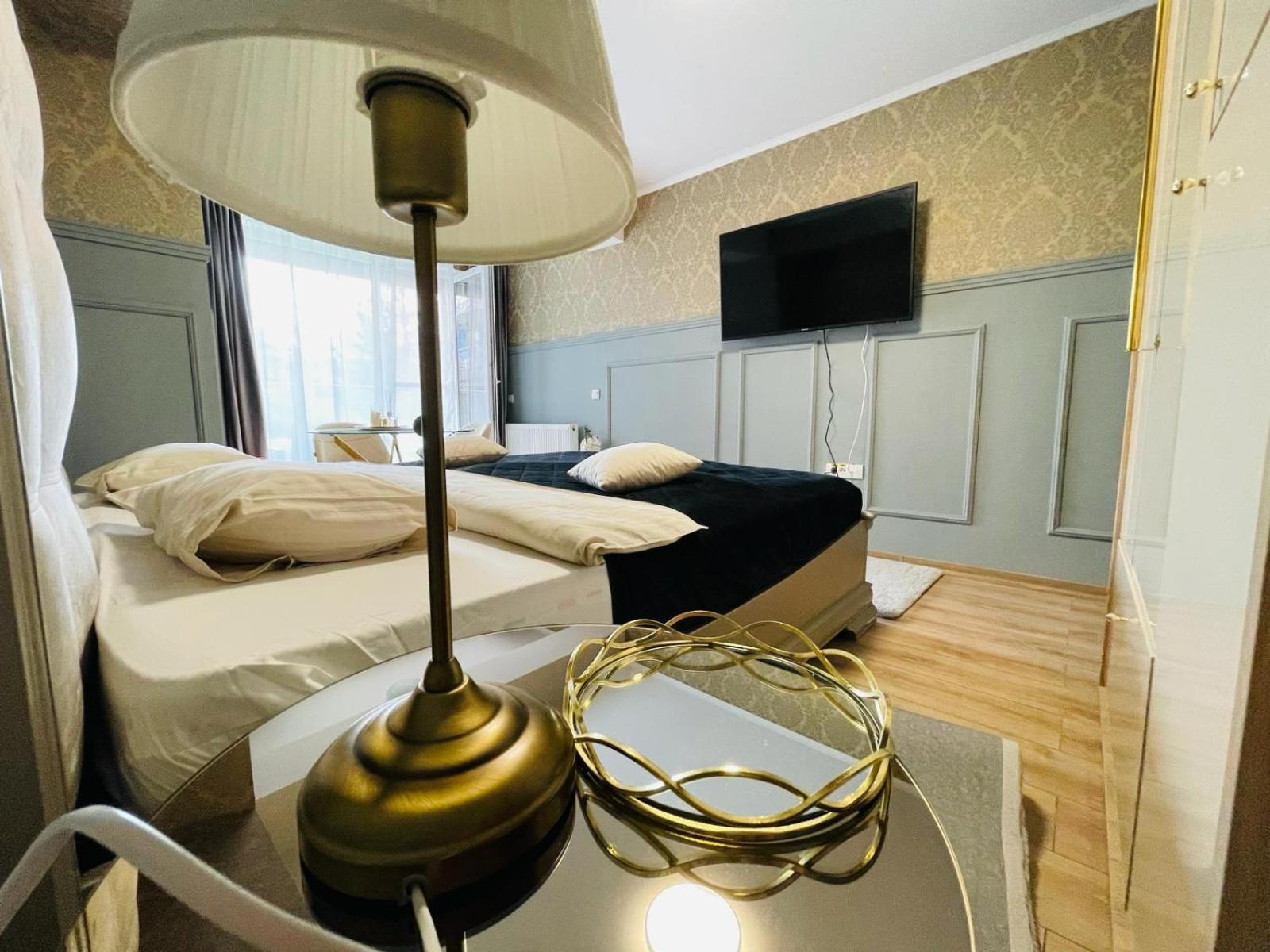 Airplane Residence 1 奥托佩尼 外观 照片