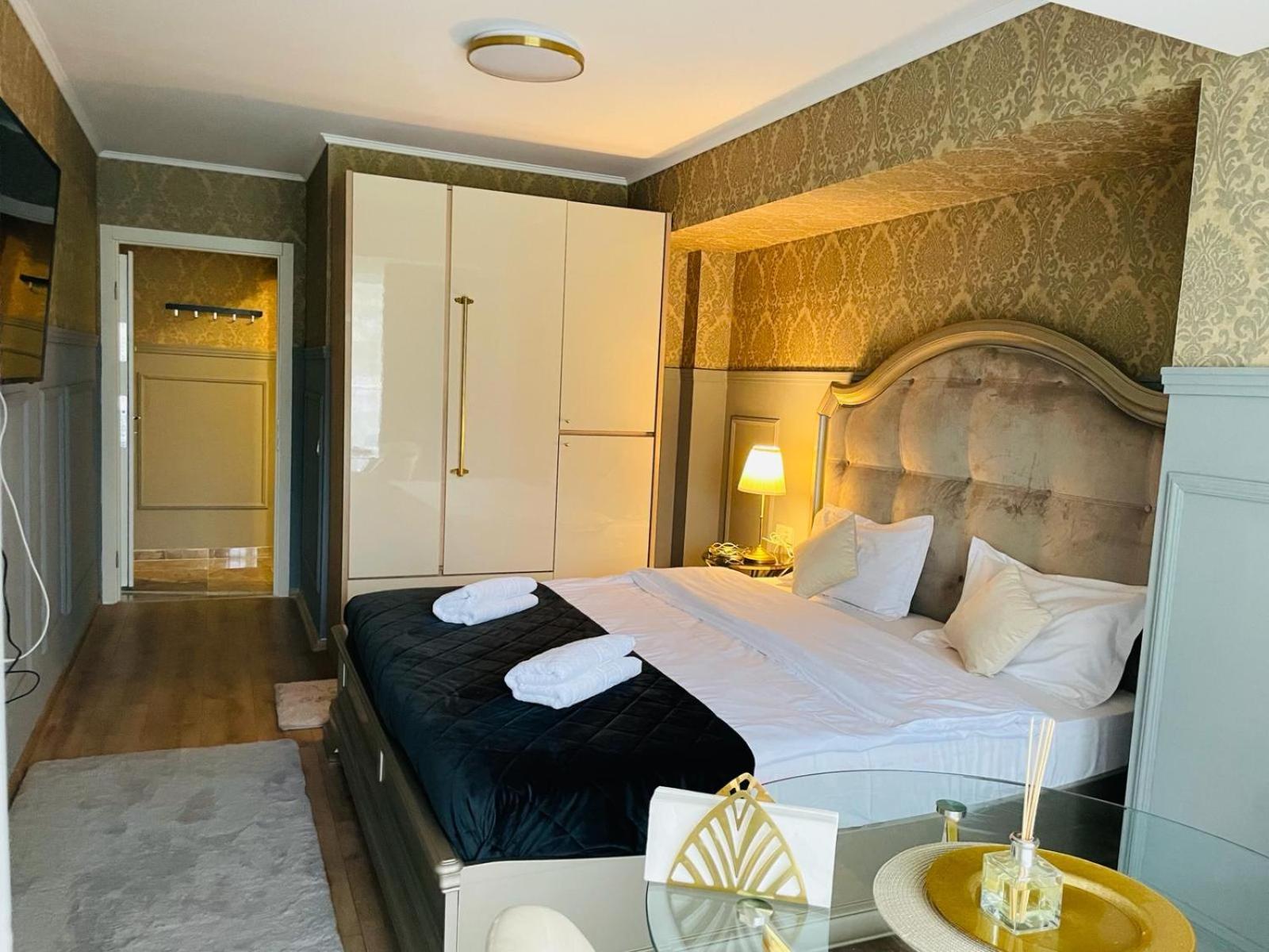Airplane Residence 1 奥托佩尼 外观 照片